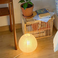Lampe de table blanche au style scandinave