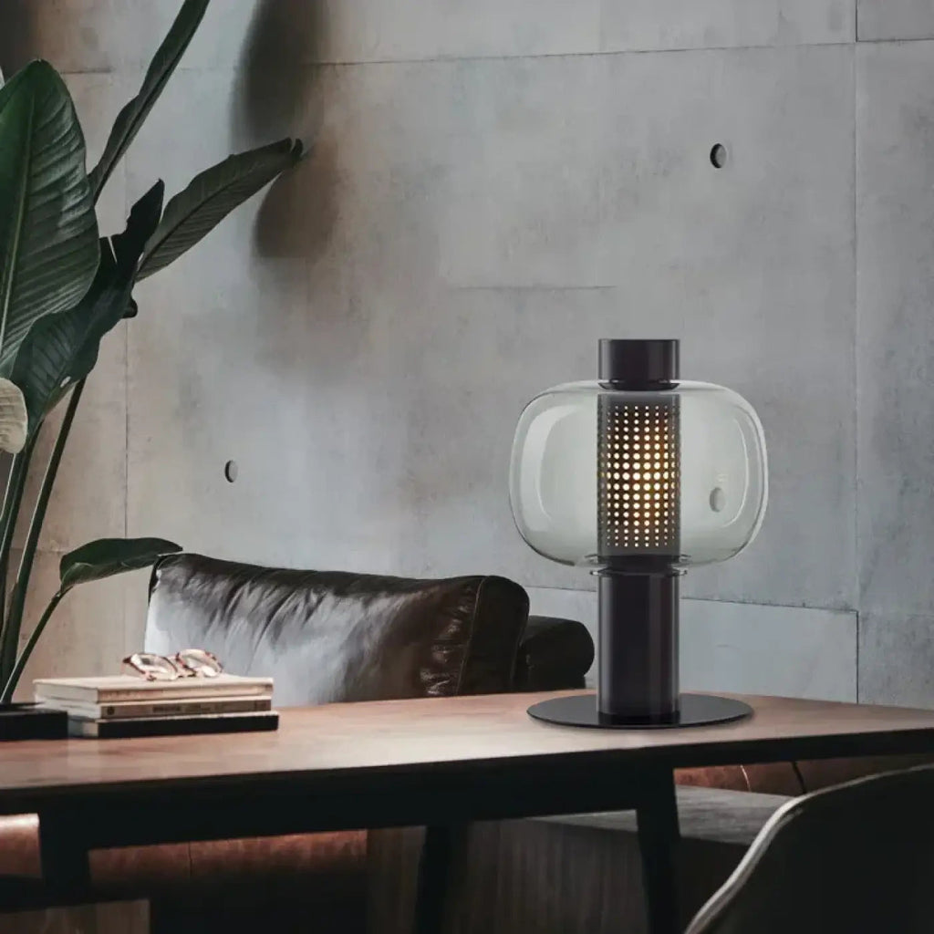Lampe à poser en verre teinté sur base en métal, six teintes