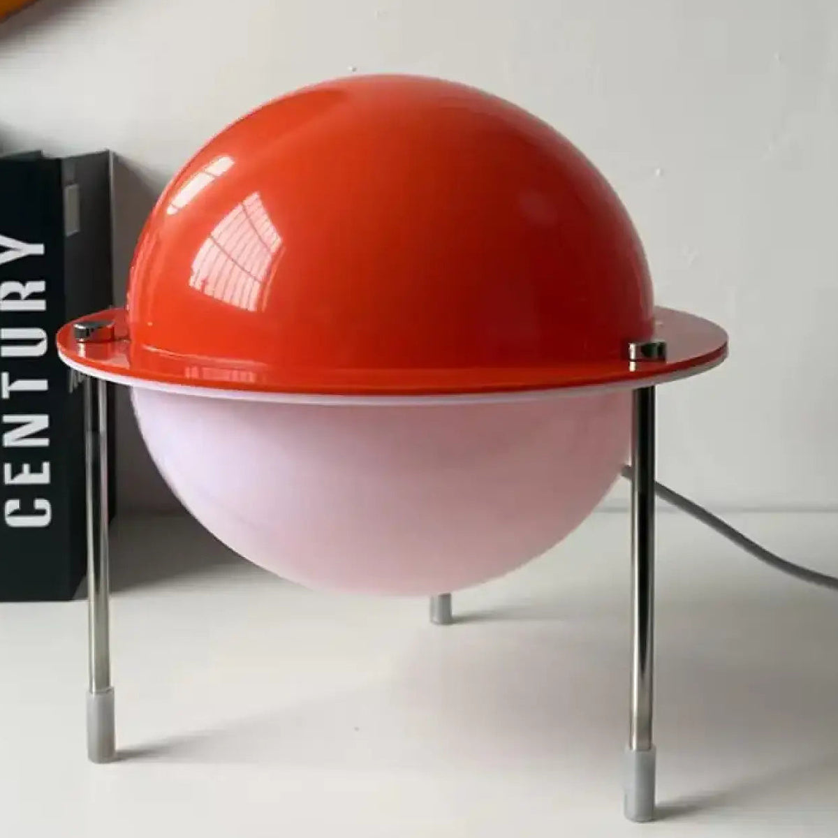 Lampe à poser satellite, style rétro futuriste des années 70