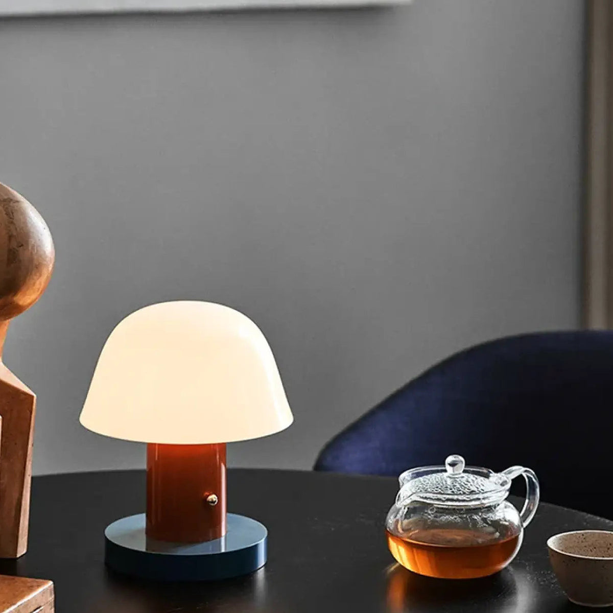 Lampe champignon en verre opalin, quatre coloris