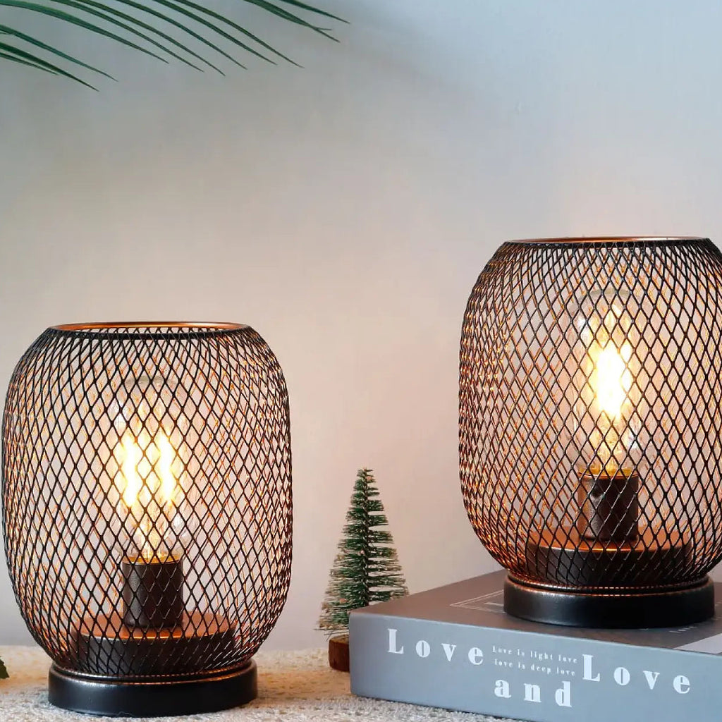 Lampe de table en métal tressé, ampoule apparente