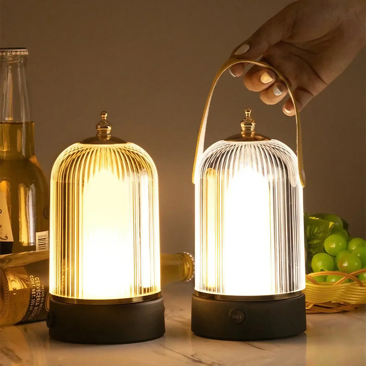 Lampe de table moderne au style lanterne