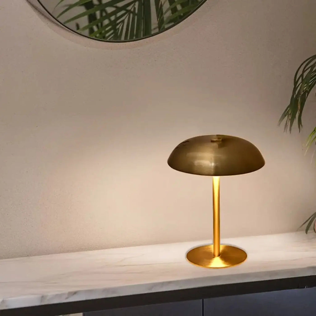 Lampe de chevet tactile aux courbes douces, six coloris