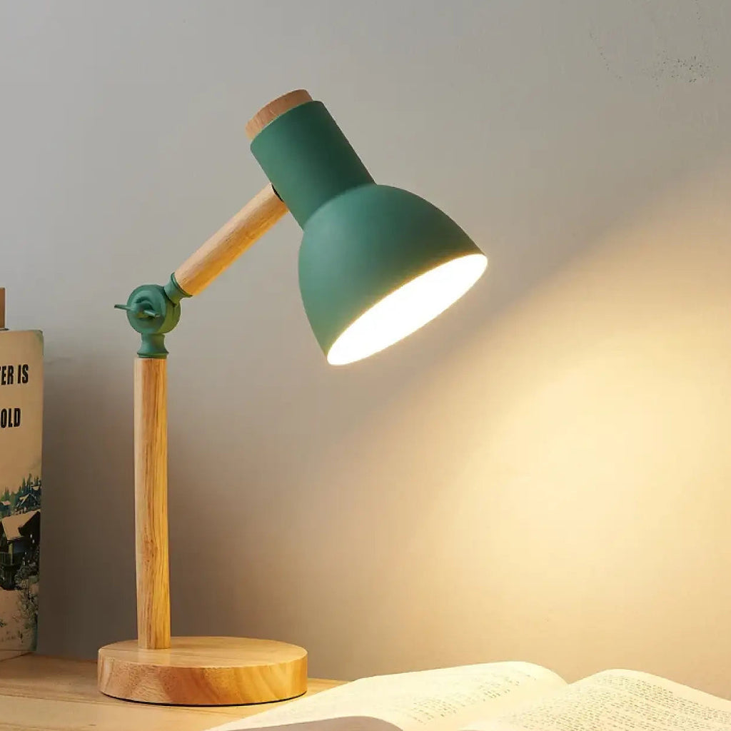 Lampe à poser à bras articulé et bois naturel, quatre coloris