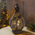 Lampe orientale en métal ajouré, style lanterne marocaine