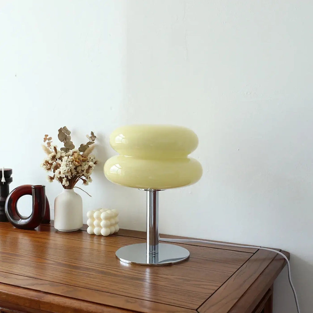 Lampe à poser en verre sur pied chromé, quatre coloris