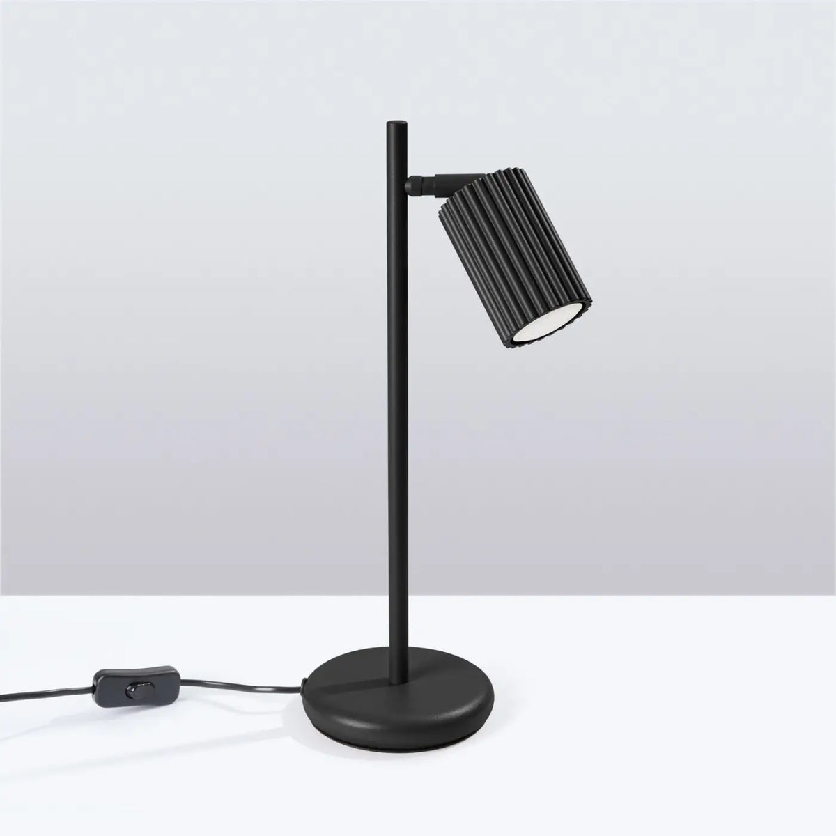 Lampe à poser à spot orientable en aluminium nervuré, 43 cm, noir