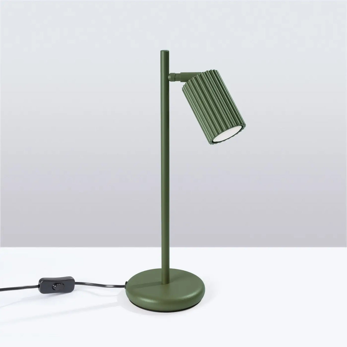 Lampe à poser à spot orientable en aluminium nervuré, 43 cm, vert olive