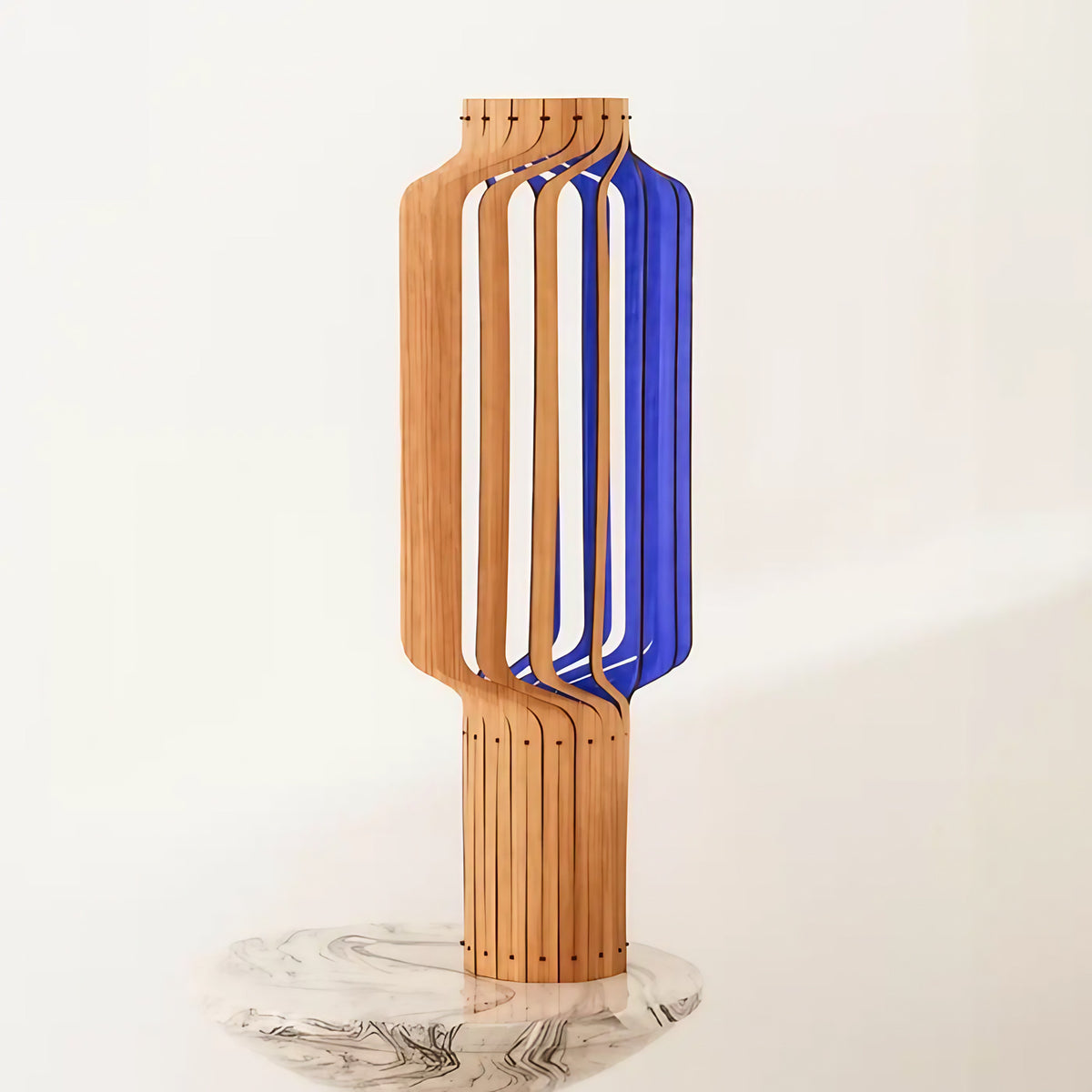 Lampe lanterne en bois plaqué chêne, trois hauteurs S, M, L, bleu
