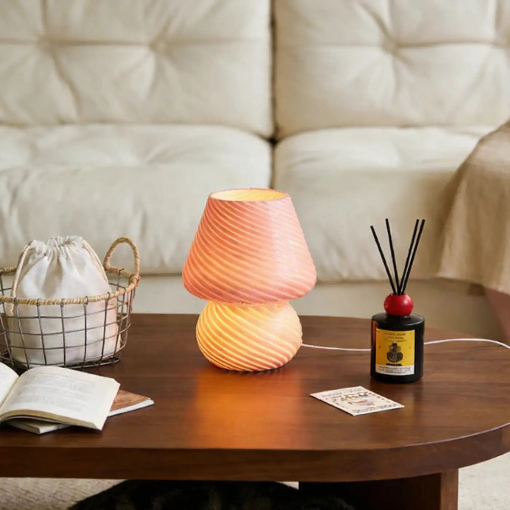 Lampe de chevet raffinée, bleue ou rose