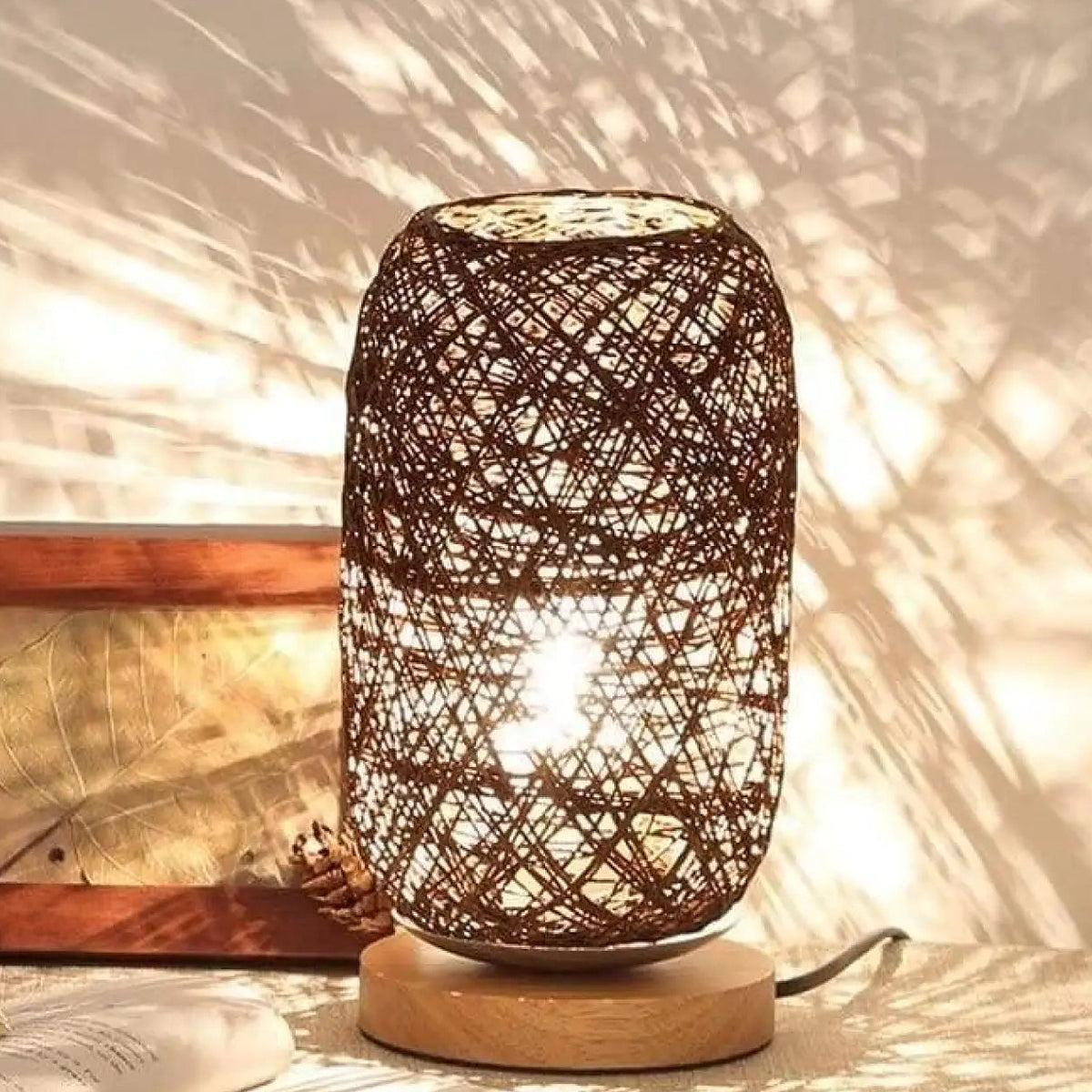 Lampe à poser en rotin tressé, noire ou blanche, noir