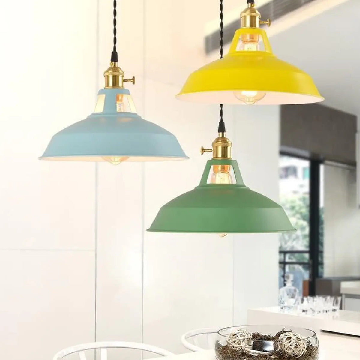 Suspension colorée, bleu, vert, rose ou jaune