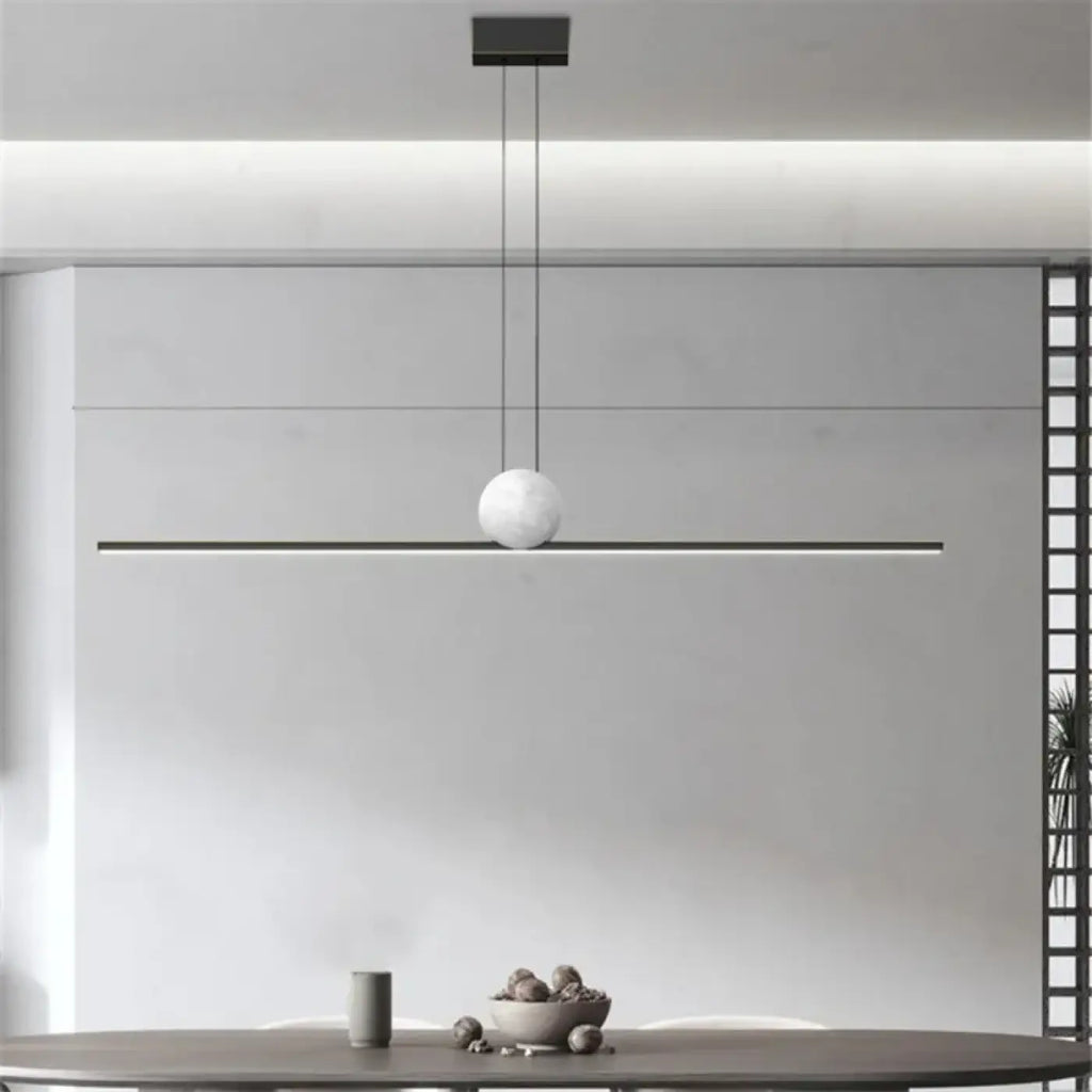 Suspension minimaliste en cuivre à boule de verre opalin