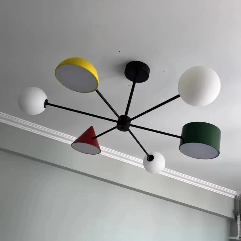 Suspension à abat-jours multicolores en verre opale