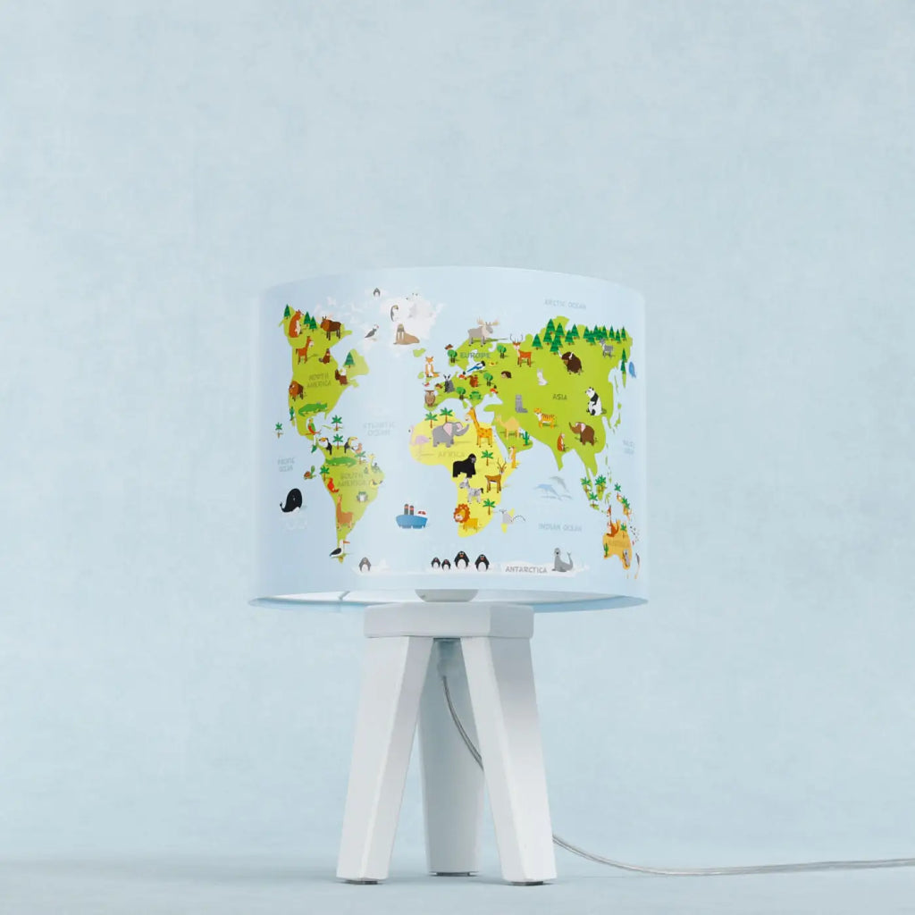 Lampe de chevet enfant en bois, carte du monde bleu et vert clair