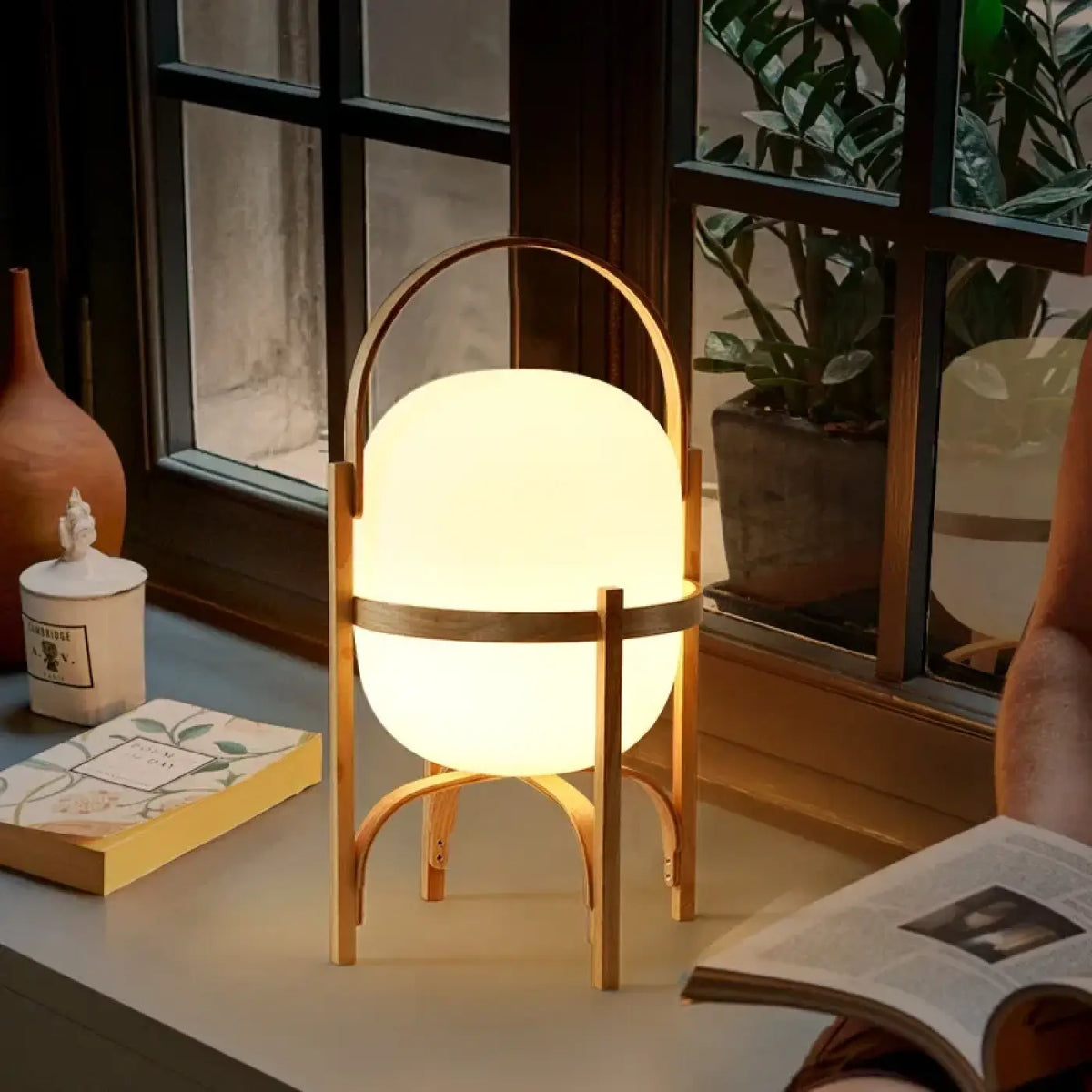Lampe de table en bois, esprit japonais épuré