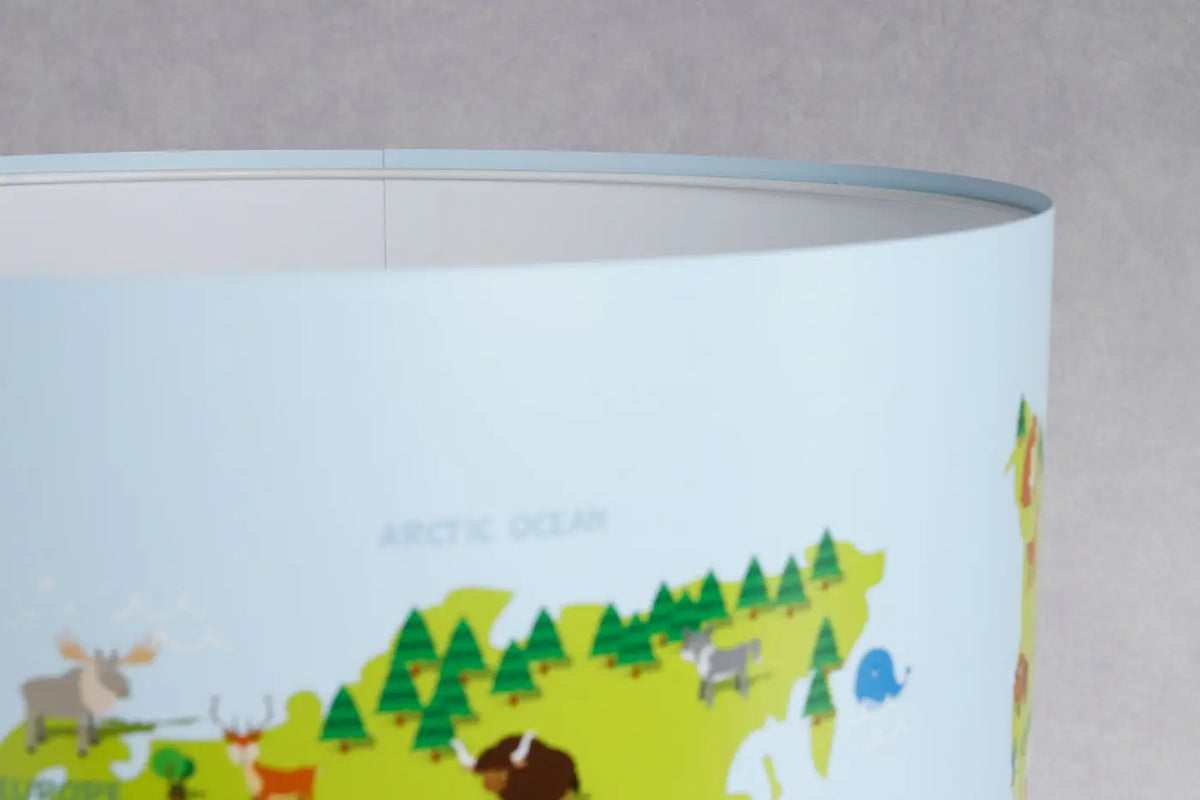 Lampe de chevet enfant carte du monde et animaux, 44 cm