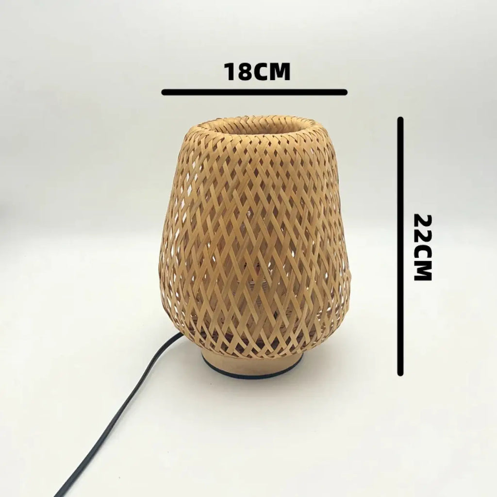 Lampe de table en osier ajouré, style naturel