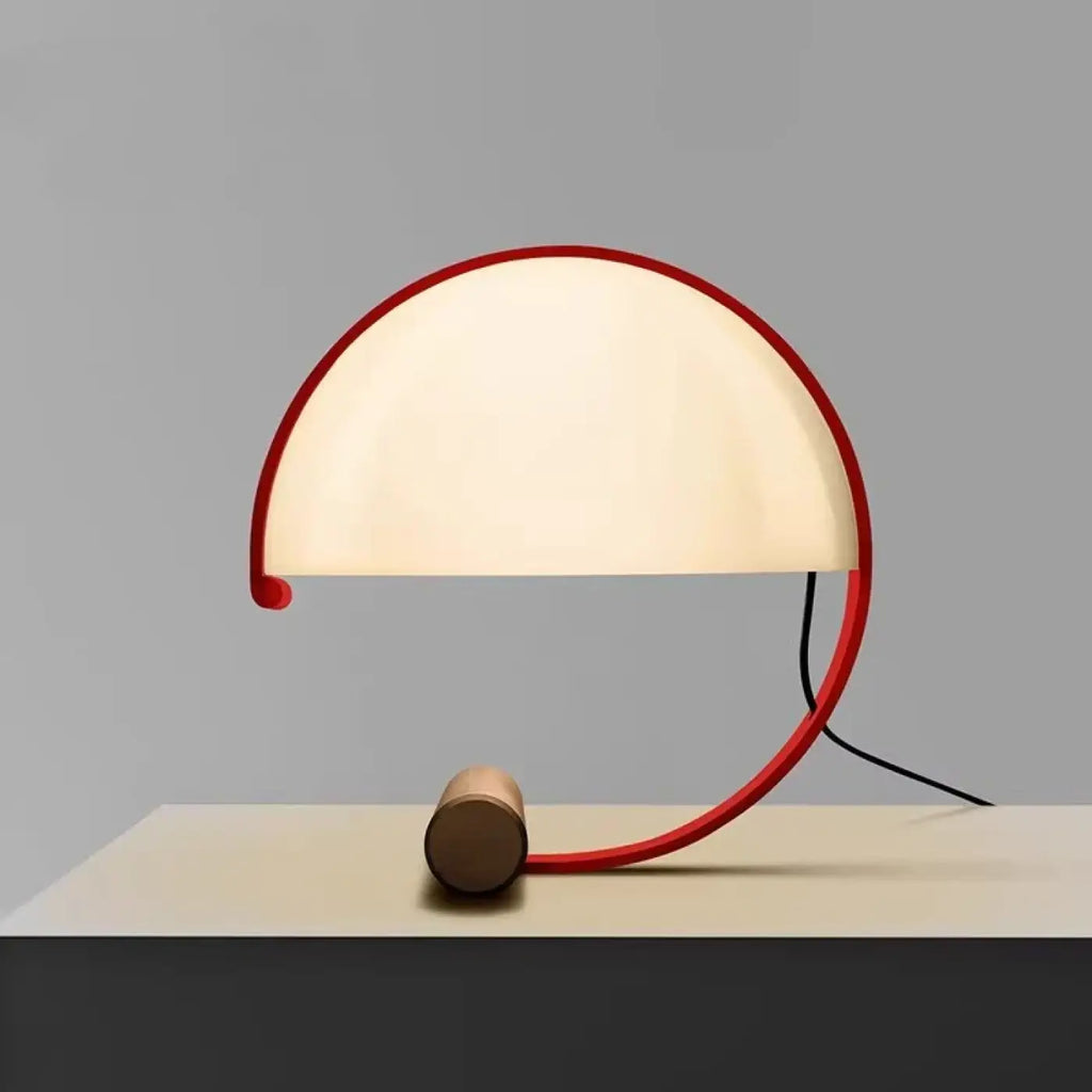 Lampe à poser en demi-lune aux courbes douces, rouge ou beige, rouge