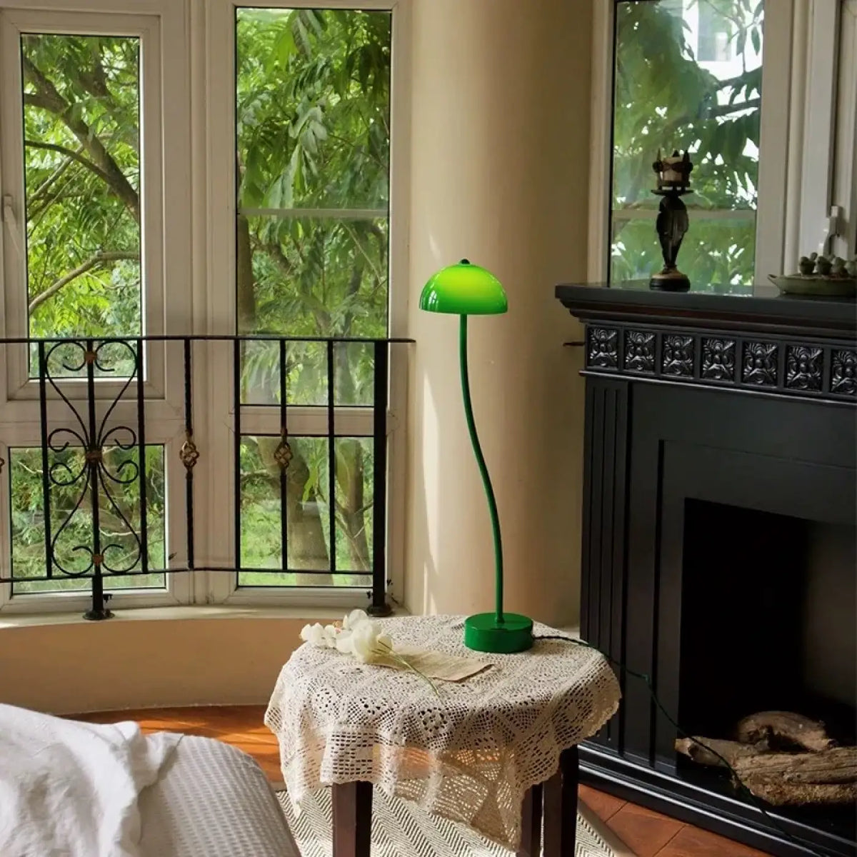 Lampe champignon design, verte ou blanche, vert