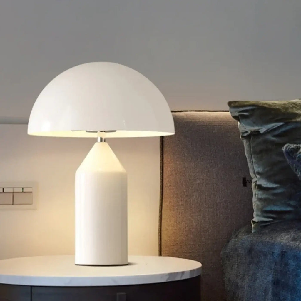 Lampe champignon à finition métallique, blanc, noir ou doré, S ou M