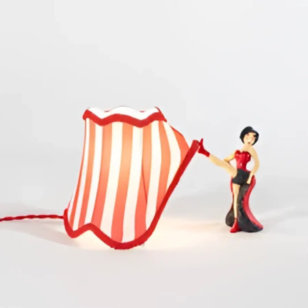 Lampe à poser personnage et abat-jour rayé, trois modèles