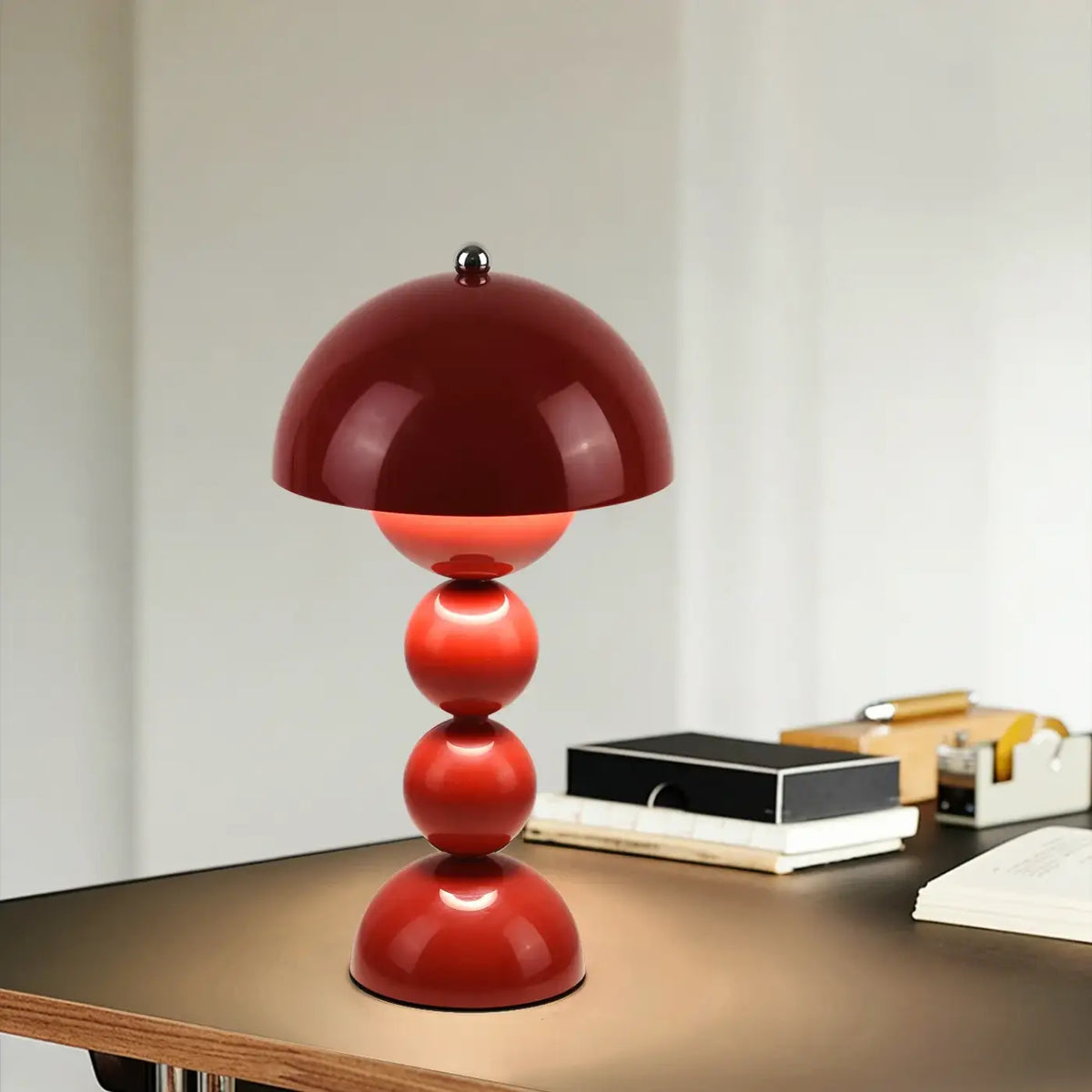 Lampe champignon rouge laqué, design rétro