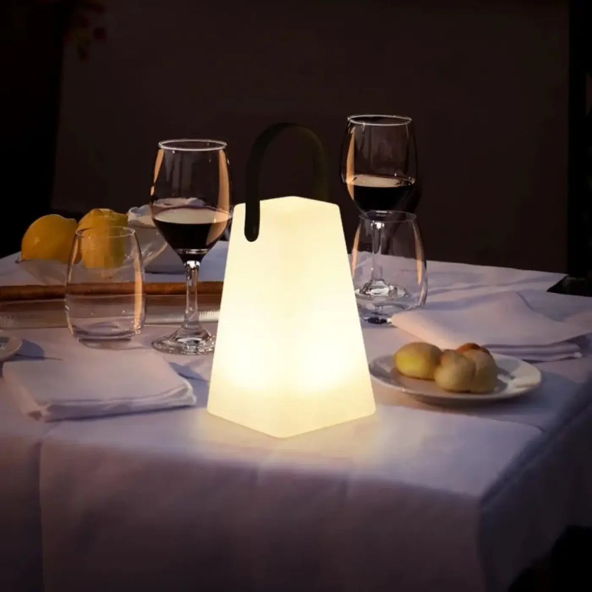 Lampe nomade sans fil à poignée, cylindrique, ovale ou ronde
