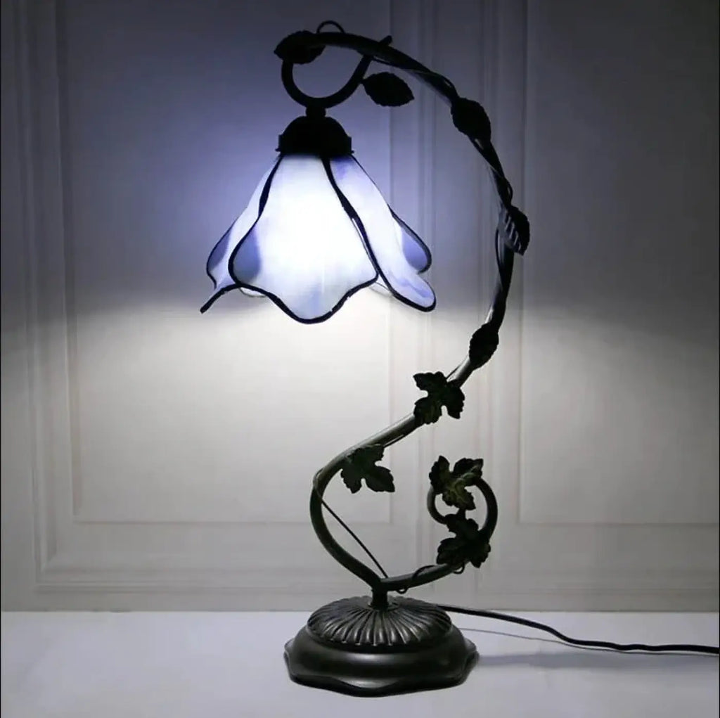 Lampe fleur à poser en verre dépoli, bleu ou rose, bleu