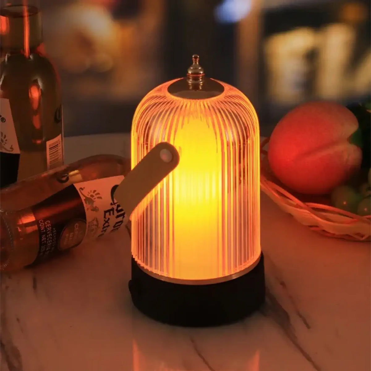 Lampe de table moderne au style lanterne