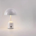 Lampe en métal à abat-jour demi-sphère, huit coloris, blanc