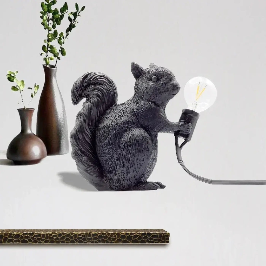 Lampe écureuil avec ampoule, noir, doré ou blanc