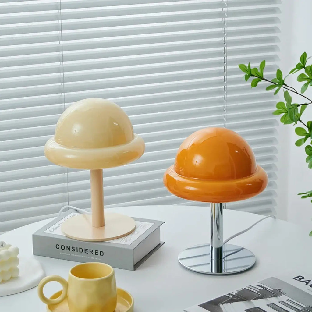 Lampe champignon en verre laqué, sept coloris