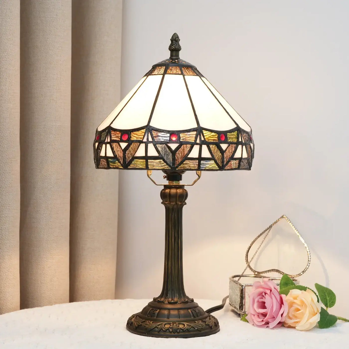 Lampe de chevet de style ancien, onze modèles au choix