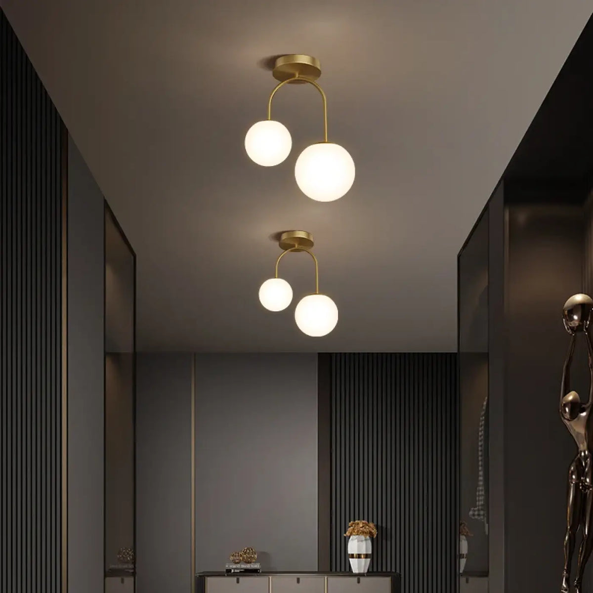 Plafonnier minimaliste et chic aux lignes simples
