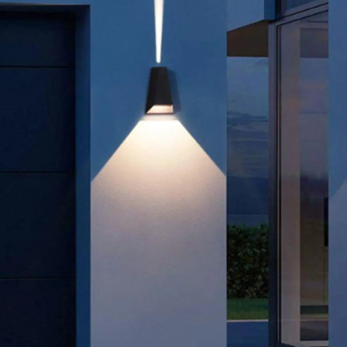 Luminaire extérieur en acier galvanisé pour façade et terrasse