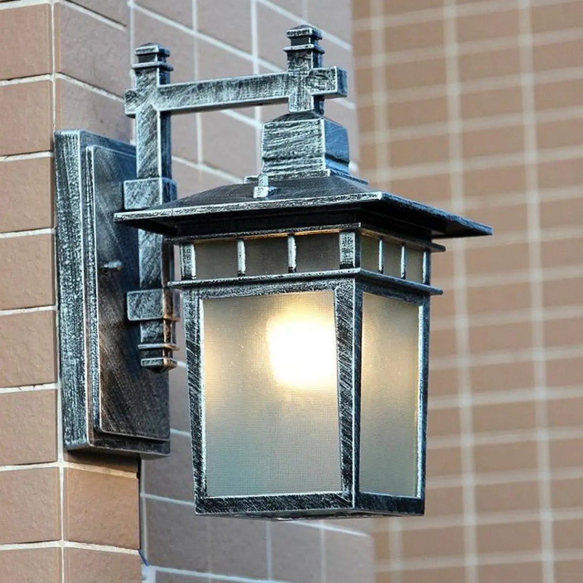 Luminaire extérieur mural design, bronze ou noir