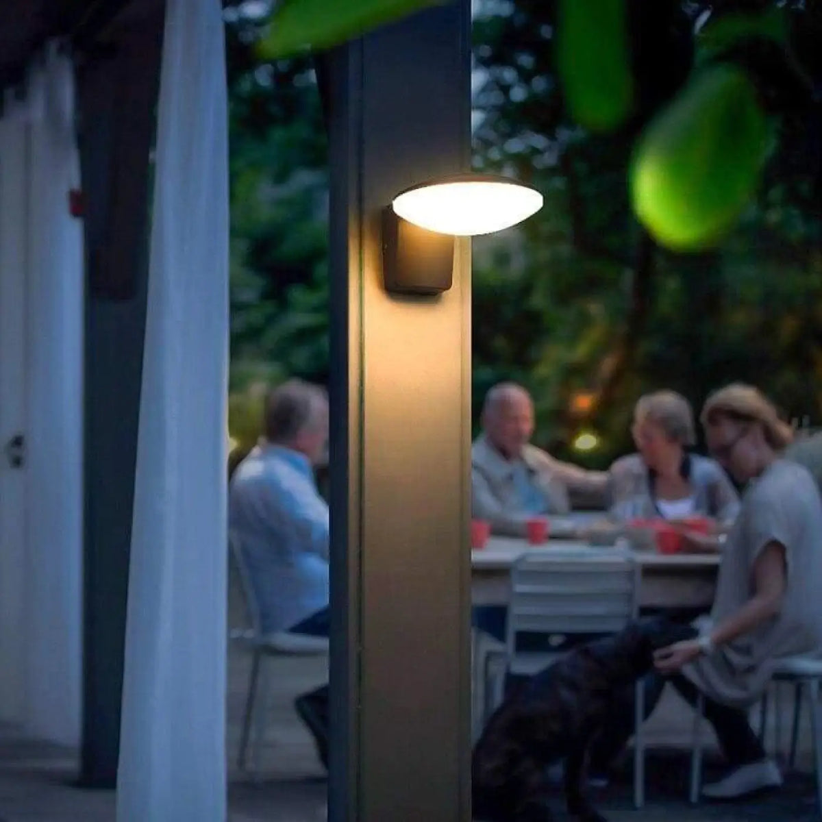 Luminaire extérieur solaire, sans raccordement
