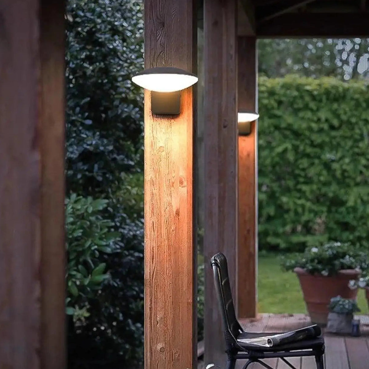 Luminaire extérieur solaire, sans raccordement