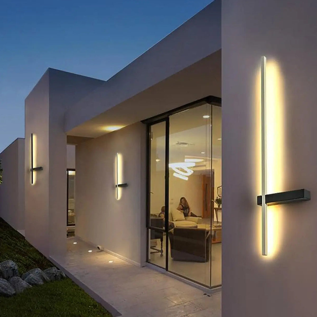 Luminaire extérieur sur pied pour allée et jardin, trois tailles