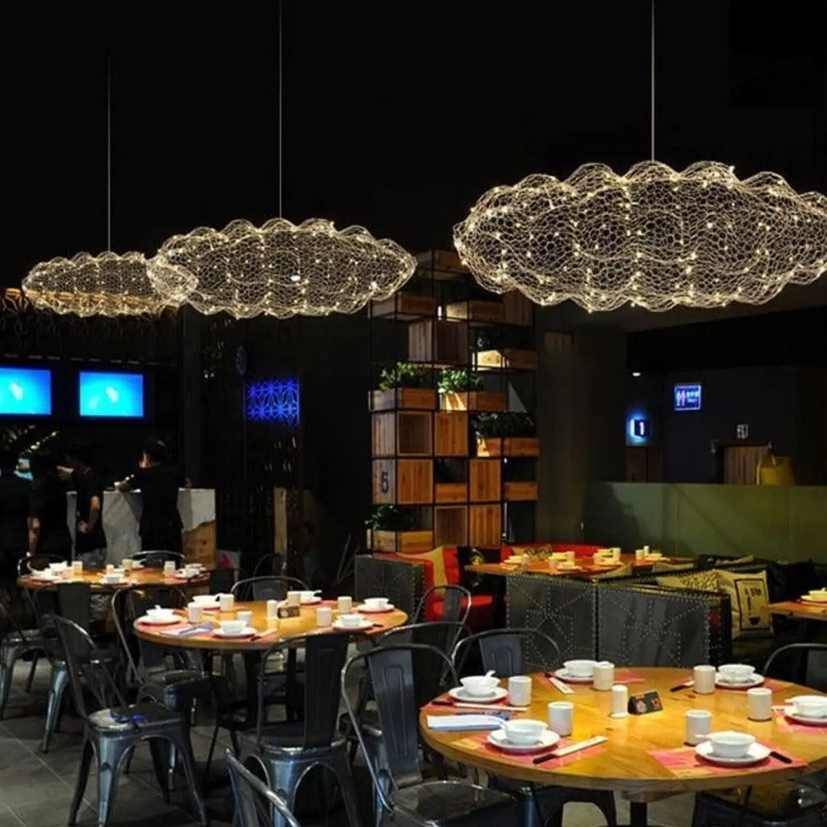 Suspension LED moderne, doré ou argenté, cinq tailles de S à XXL, doré