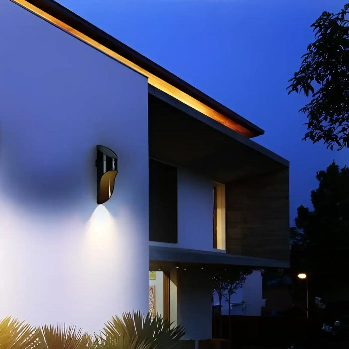 Luminaire extérieur pour avancée de toit, noir ou blanc, noir