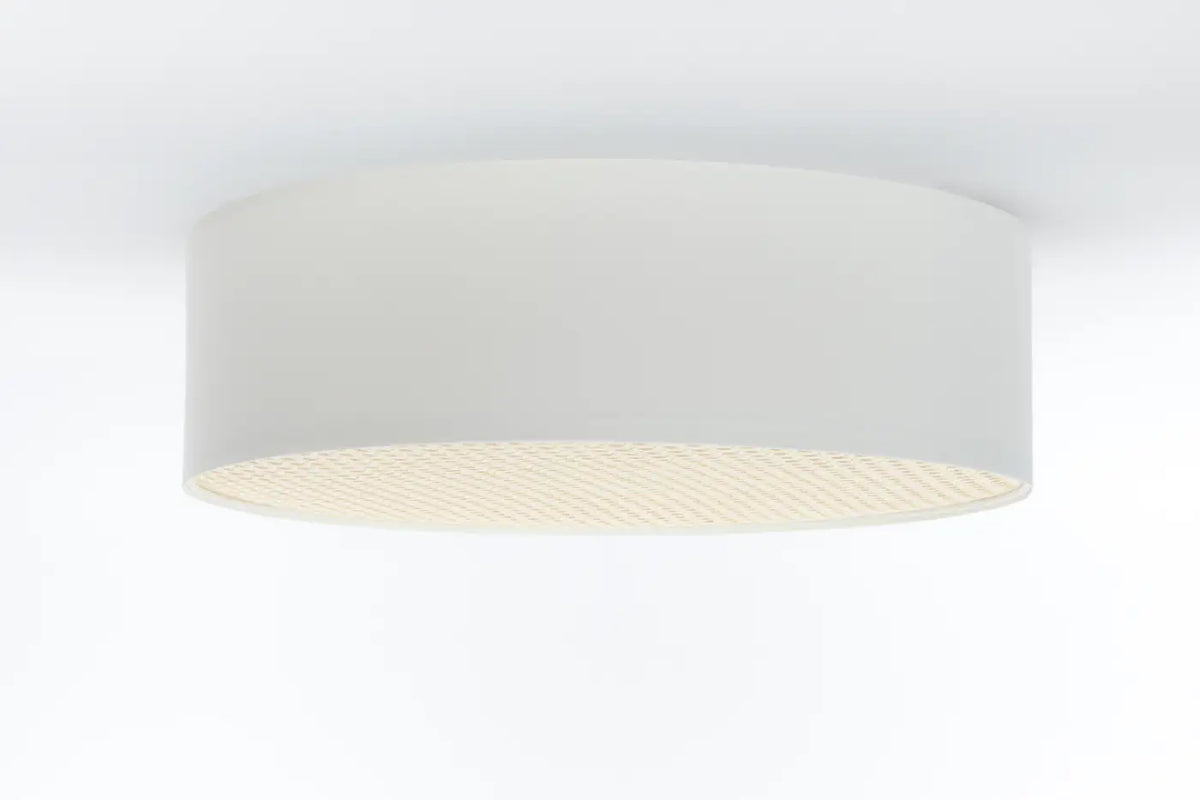 Plafonnier tissu blanc perle et diffuseur en rotin écru