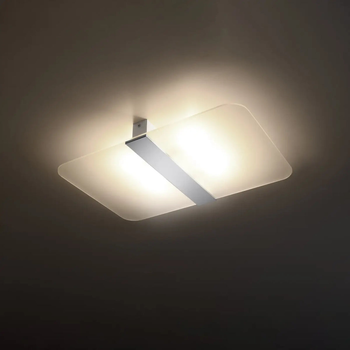 Plafonnier plat rectangulaire en verre blanc mat et barre chromée