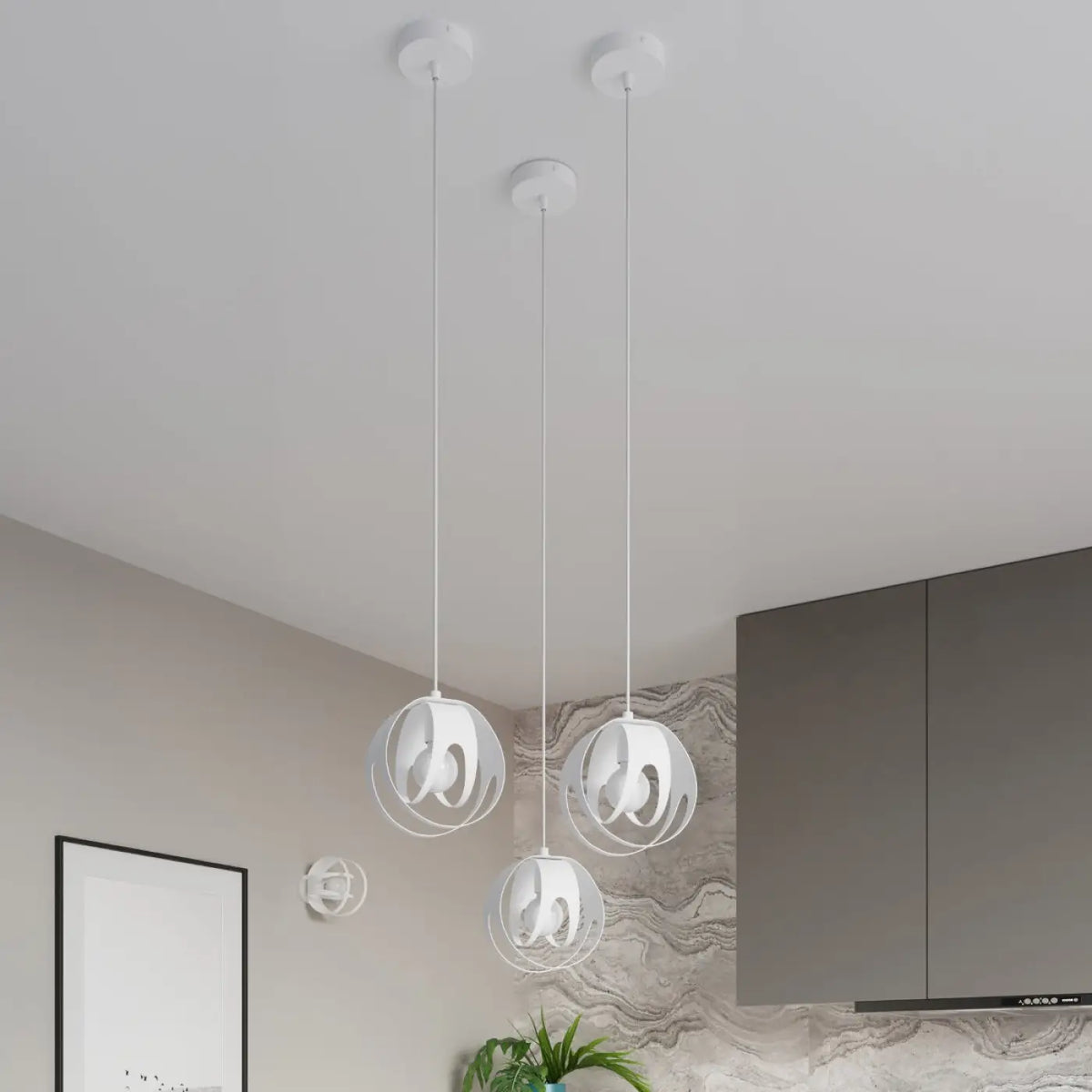 Plafonnier sphère ajourée en anneaux d'acier blanc, culot E27