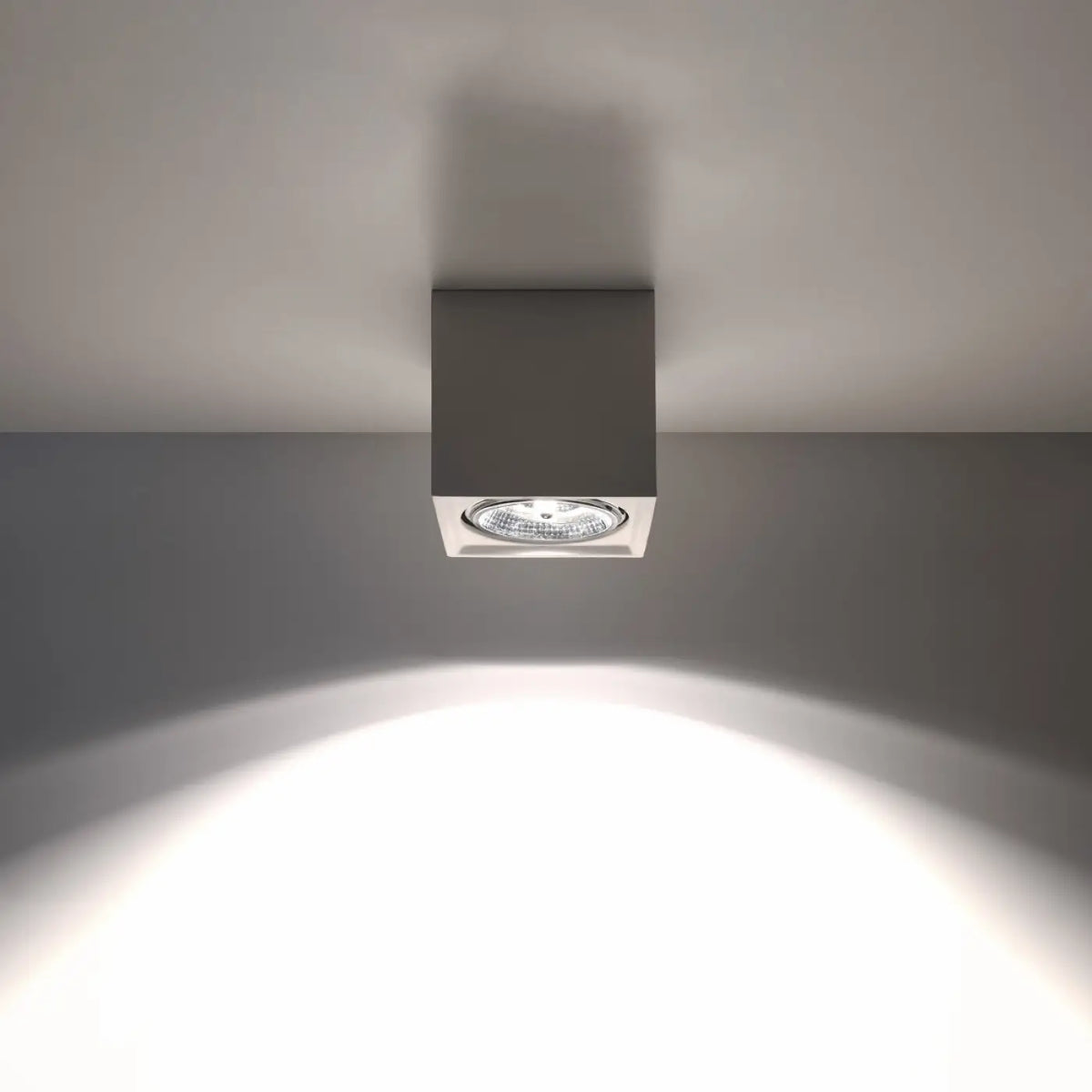Petit plafonnier carré en céramique blanche, style minimaliste