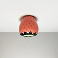 Plafonnier en forme de fraise, déco douce et gourmande