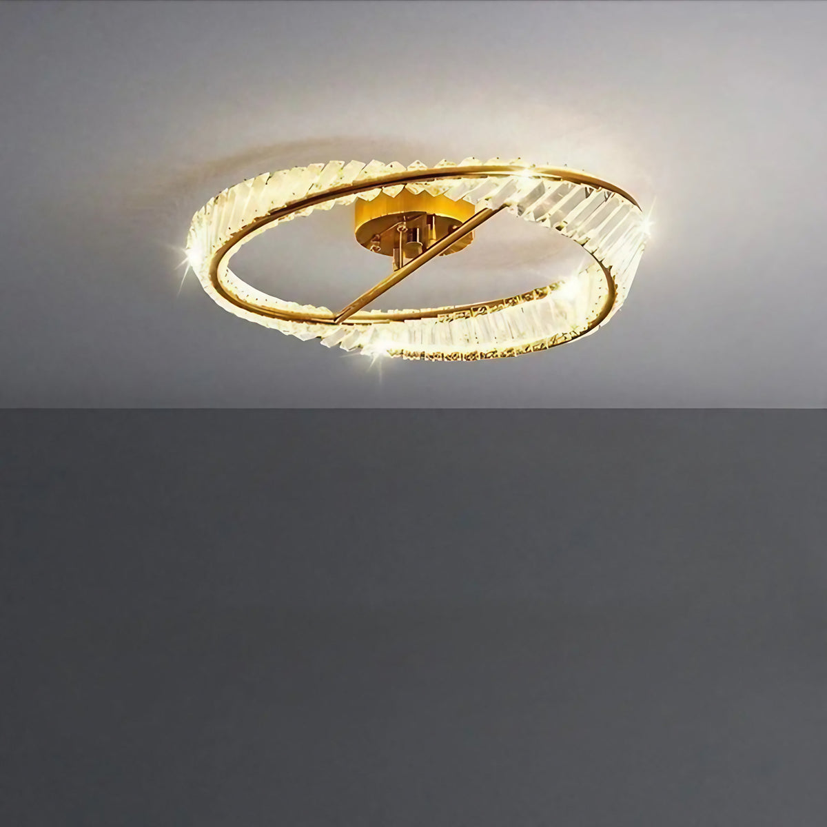 Plafonnier anneau doré à éléments transparents effet cristal