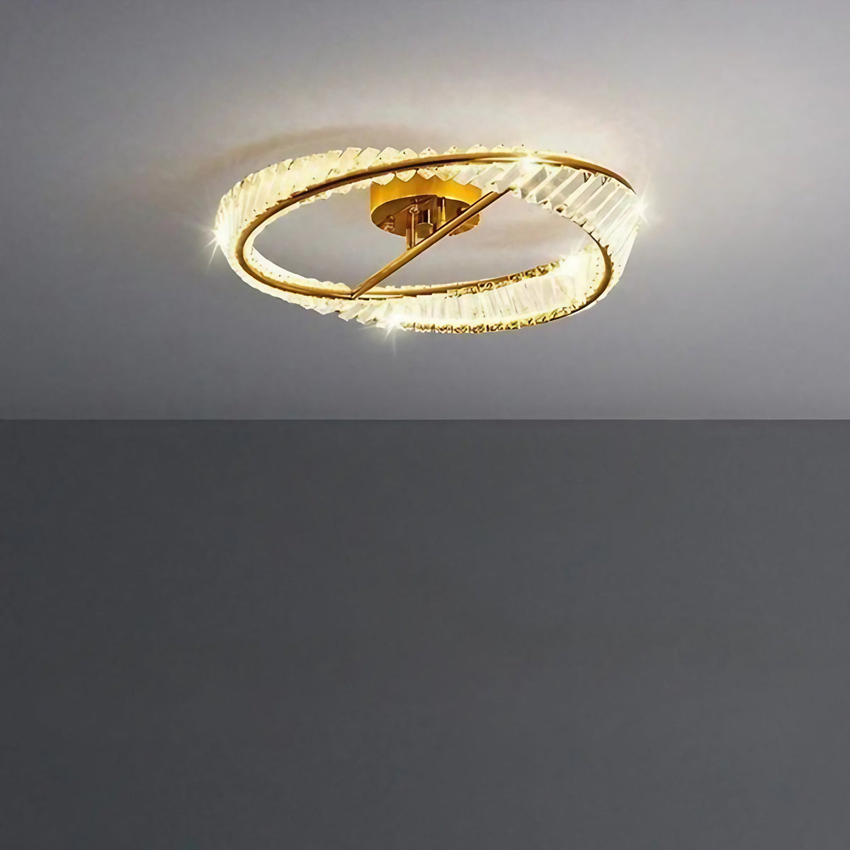 Plafonnier anneau doré à éléments transparents effet cristal