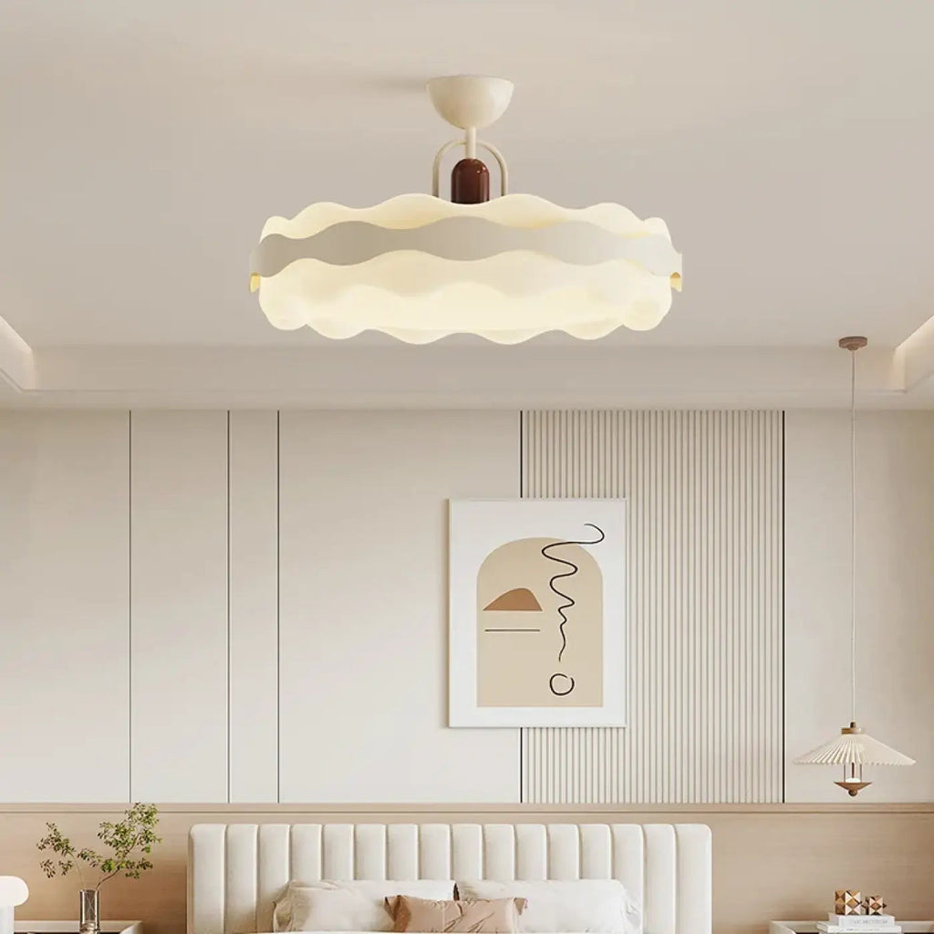 Plafonnier organique effet vague, blanc ou marron